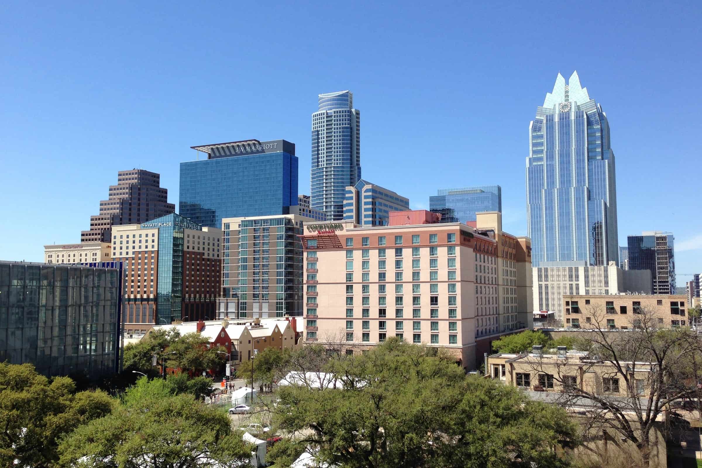 austin-outdoor-led-sign-display